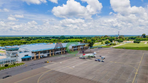 Joshua Mqabuko Nkomo International Airport (BUQ)