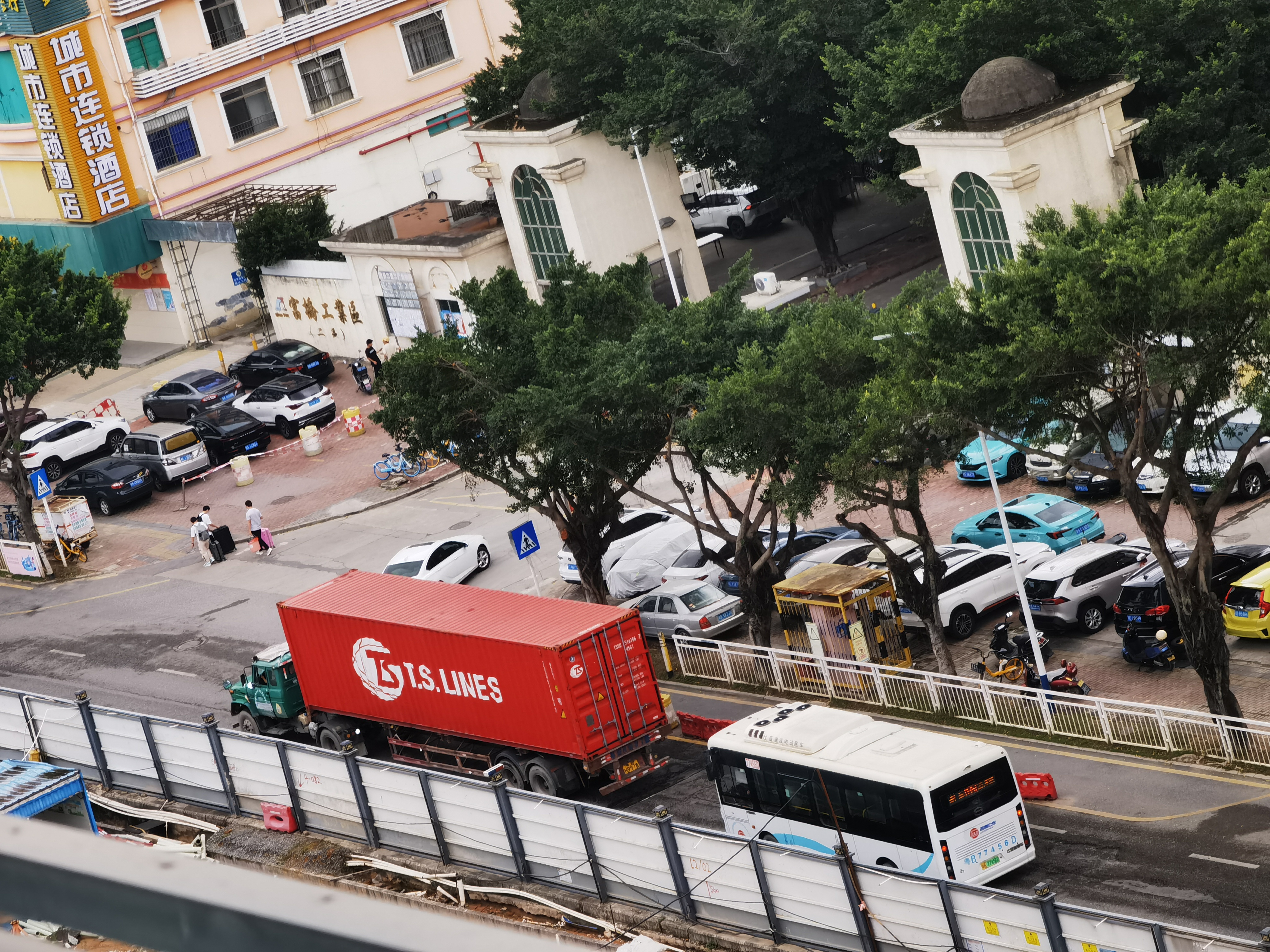LCL shipping from China to Fiji: different cargo transportation options