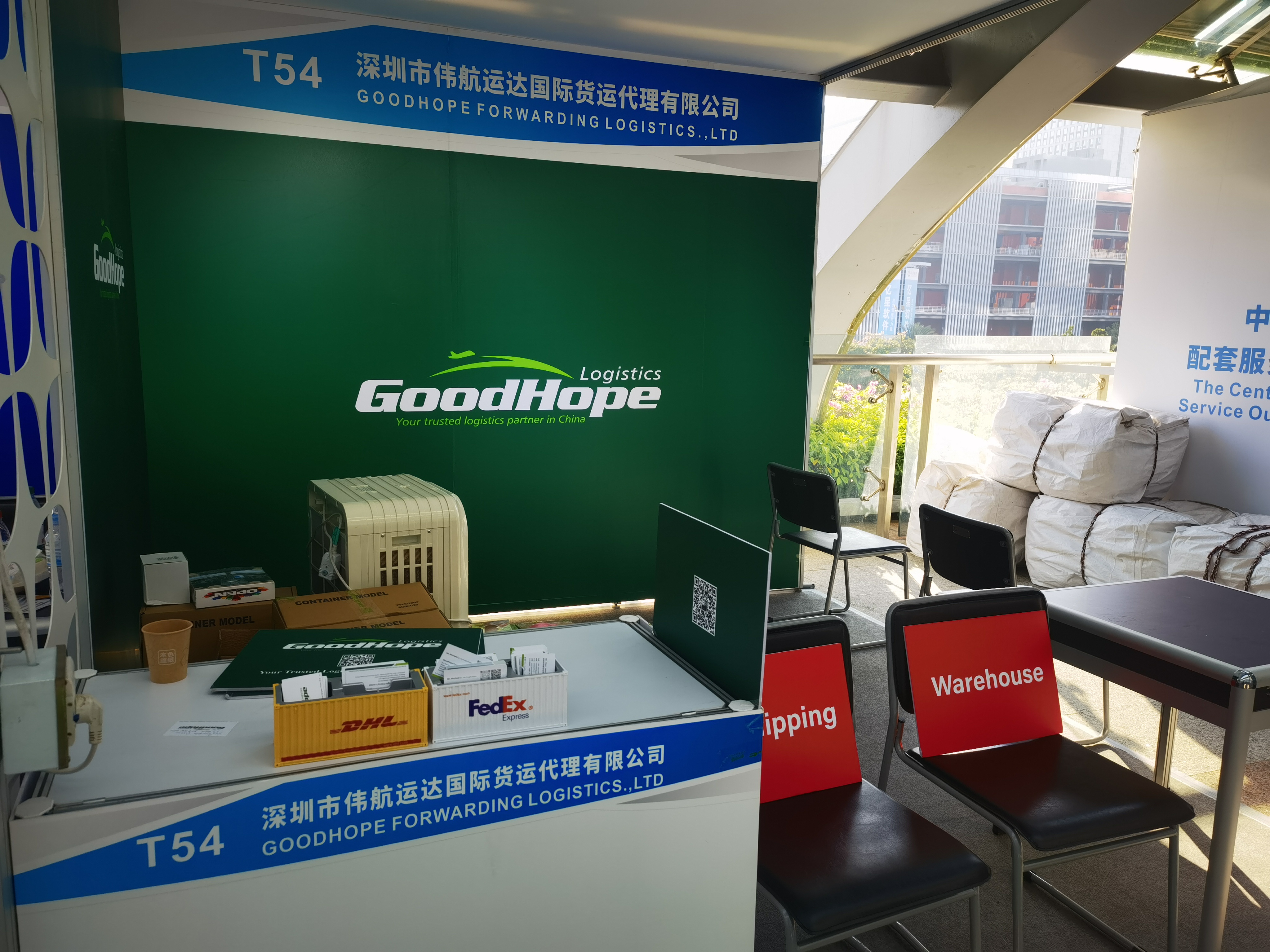 Current DHL international courier rates 66% off from Shenzhen China to Georgia