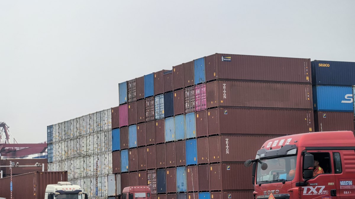 Container terminal in China &mdash; freight rates from China to Ivory Coast