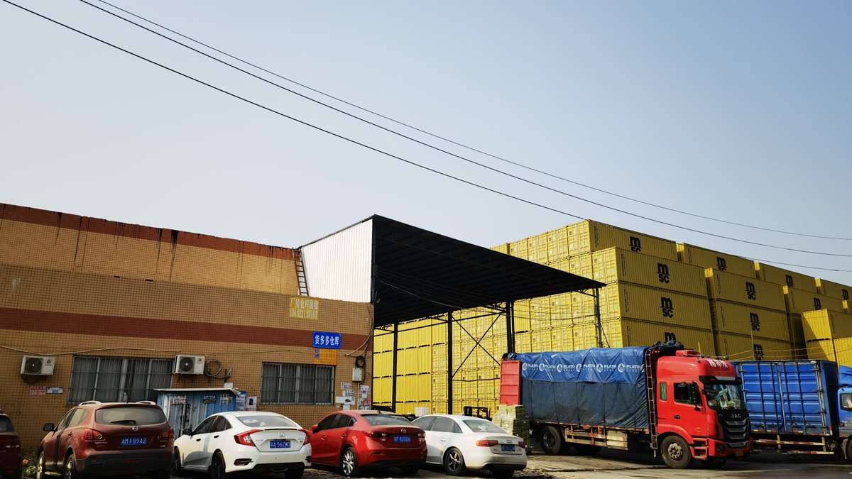 Container terminal in China &mdash; freight rates from China to Maldives