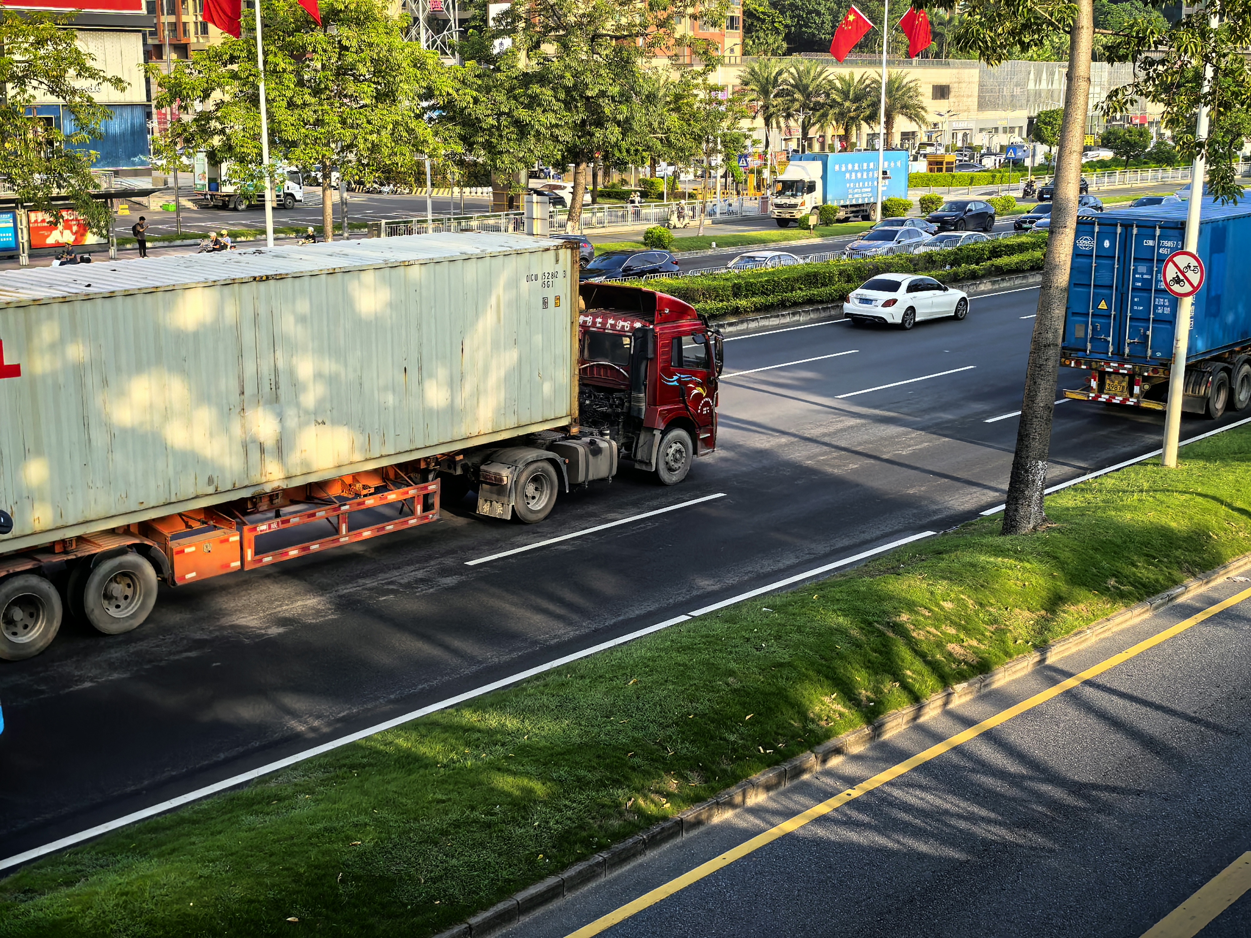 EMS international express shipping rates from China to Poland